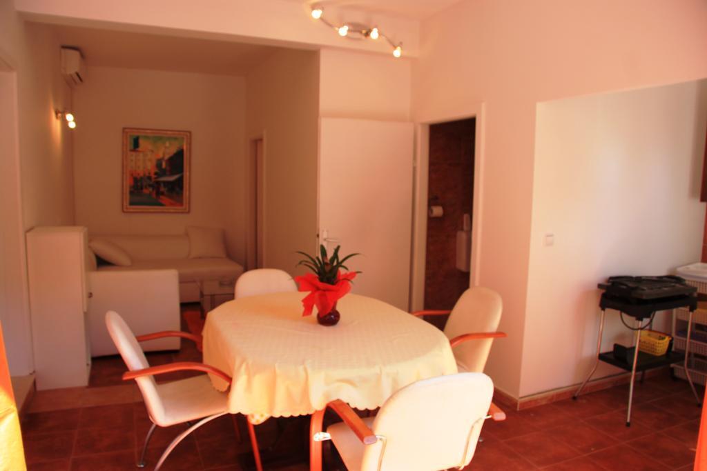 Apartments Iva Orebic Ruang foto
