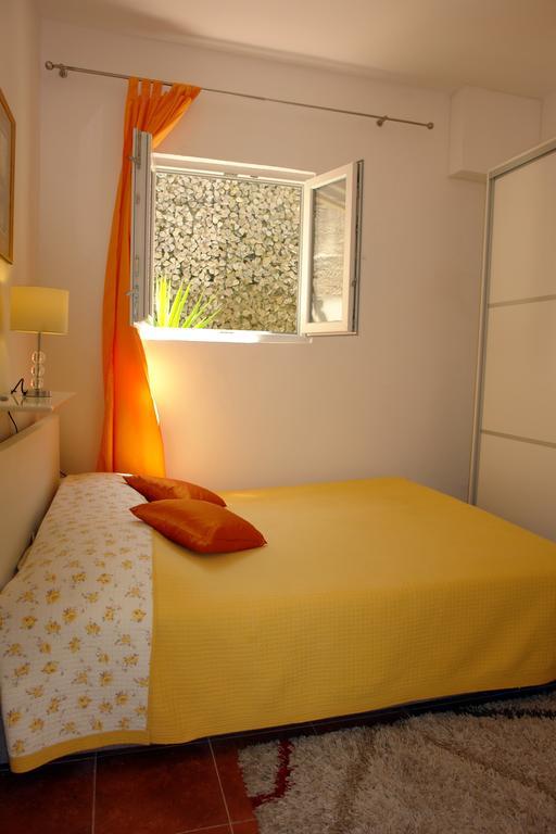 Apartments Iva Orebic Ruang foto